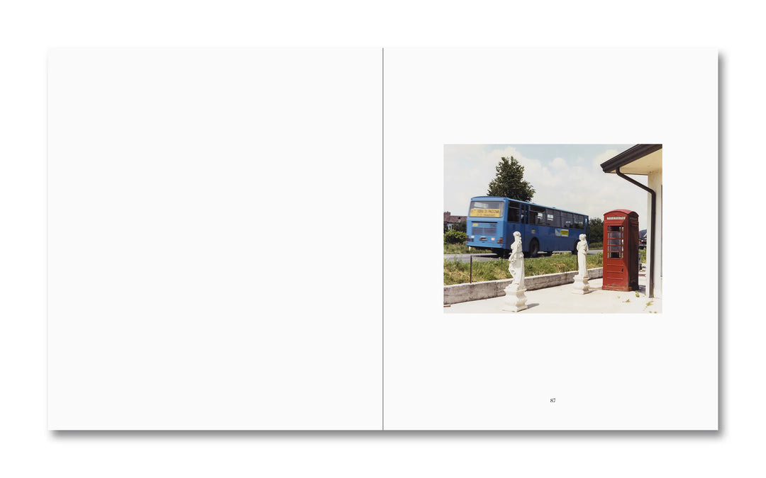 Luigi Ghirri, Felicità – Photobookstore
