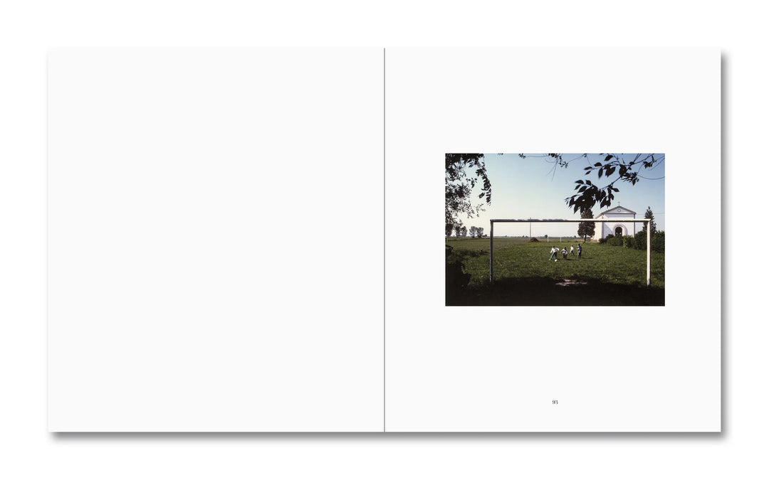 Luigi Ghirri, Felicità – Photobookstore